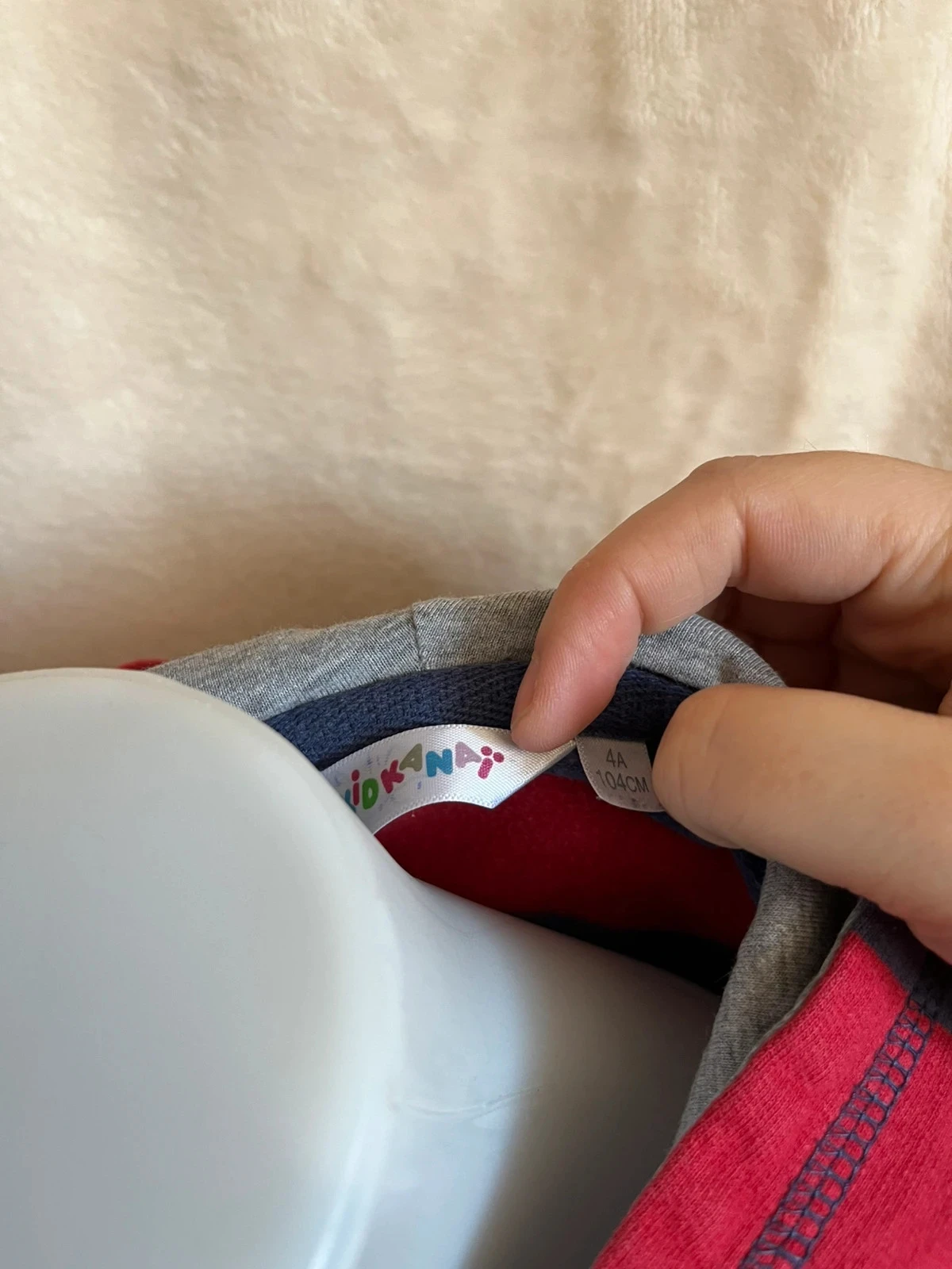 Kid Kanai Hoodie 4 years – sporty style 💙 – photo 2